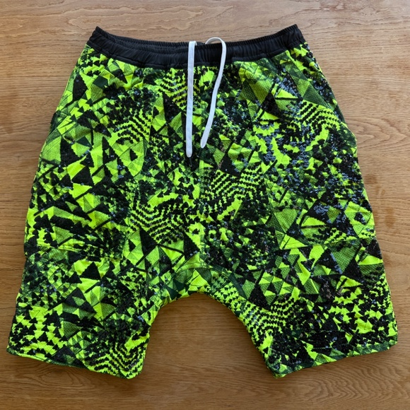 Control Sector Reversible Sequin Set – Neon Jungle Edition - Picture 12 of 16